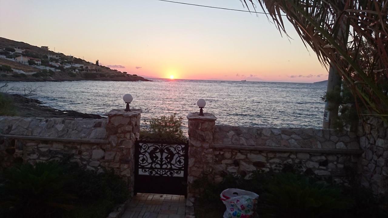 Villa Το Πετρινο Agia Marina Mikrolimanou Exterior foto